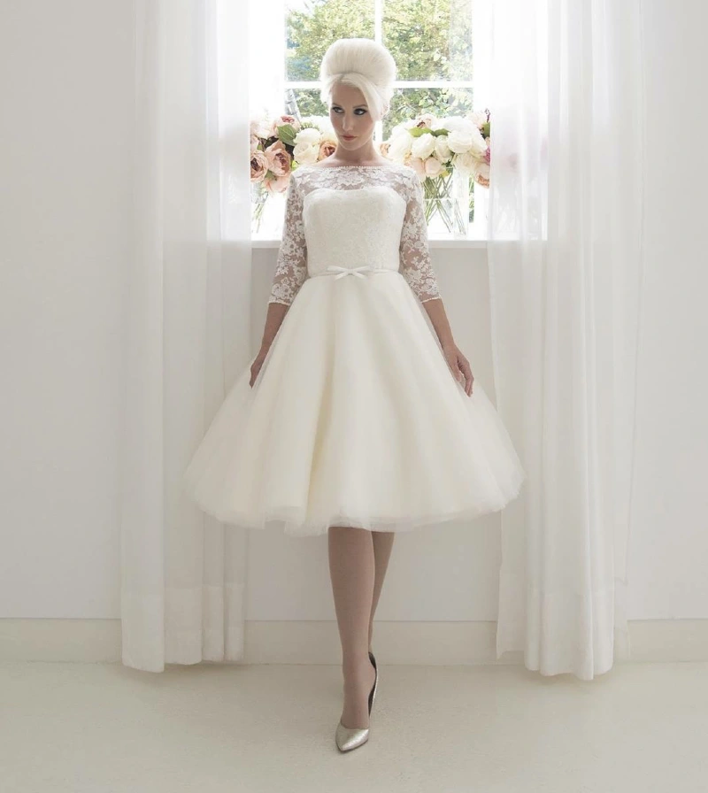Vintage Lace Elegance Tea Dress