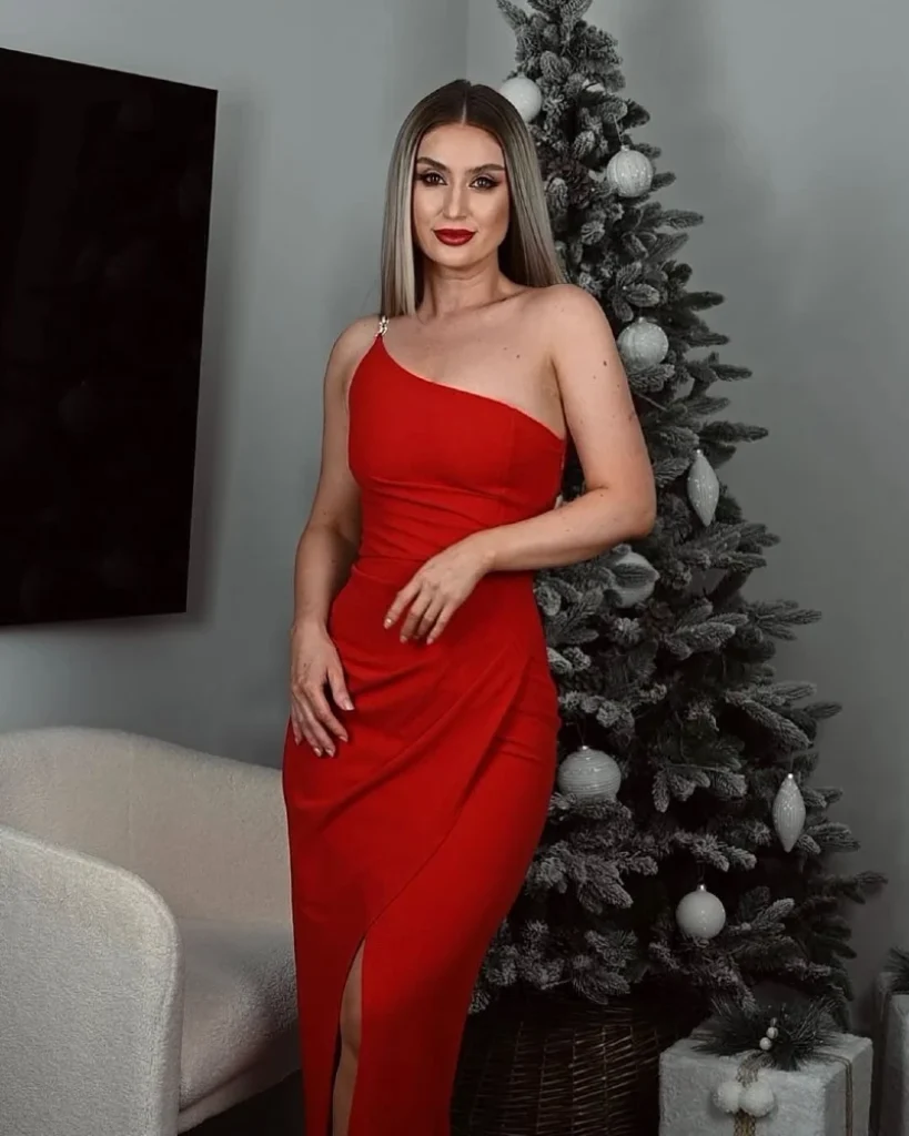 Classic Christmas Red One-Shoulder Gown