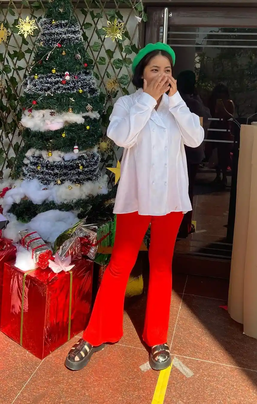 Playful White Christmas Ensembles with a Modern Twist