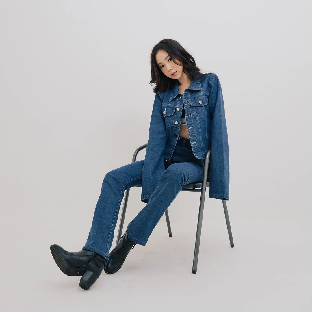 Effortless Style Denim Jacket Outfit Ideas for Every Season