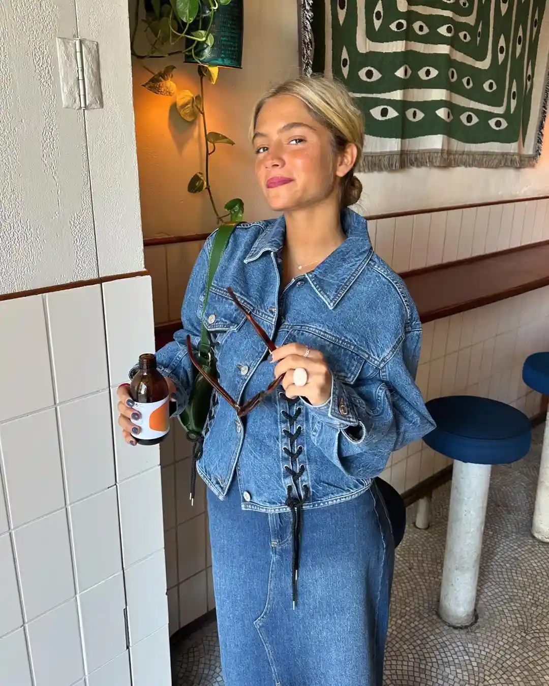 Effortlessly Stylish Denim Jacket Outfit Ideas for Every Season