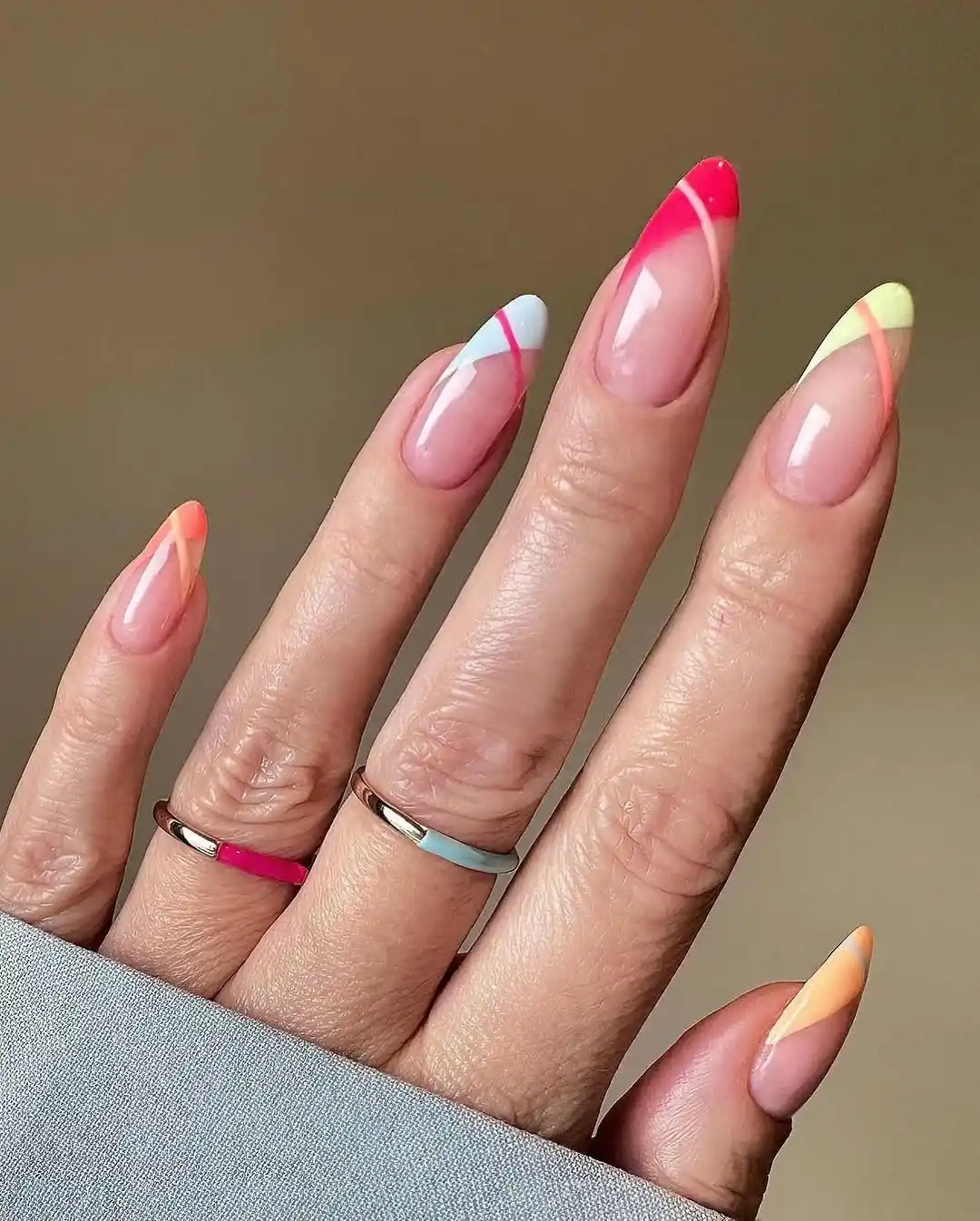 Pastel Diagonal Dreams Minimalist Nails