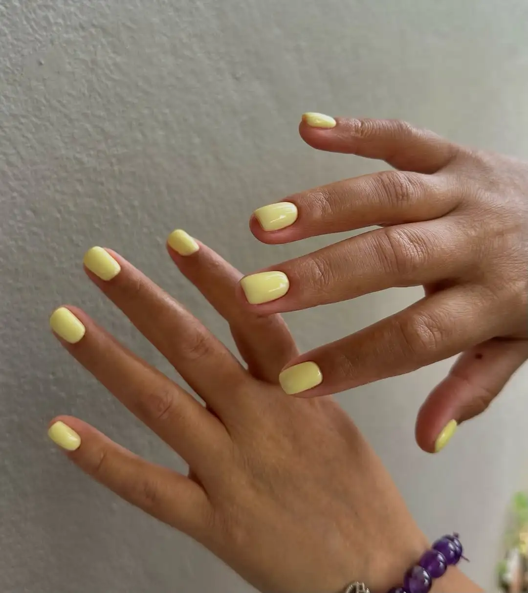 Soft Sunshine: Pastel Yellow Nail Art for Effortless Elegance