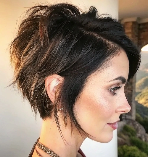 Texturized Chic: Short Layered Hairstyles That Frame Modern Femininity