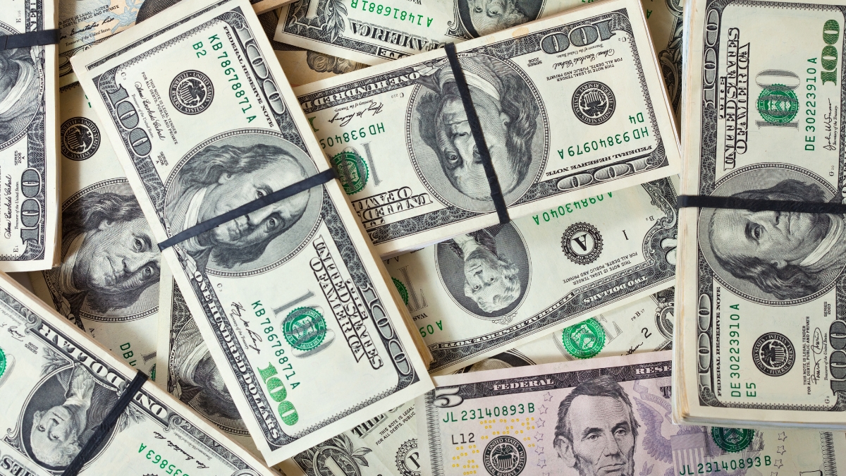 15 LEGIT Real JOBS That Pay Over $200K Without a Degree