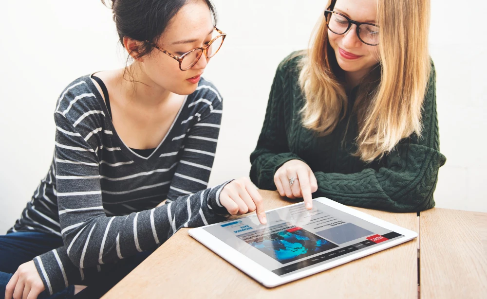 UX TESTER