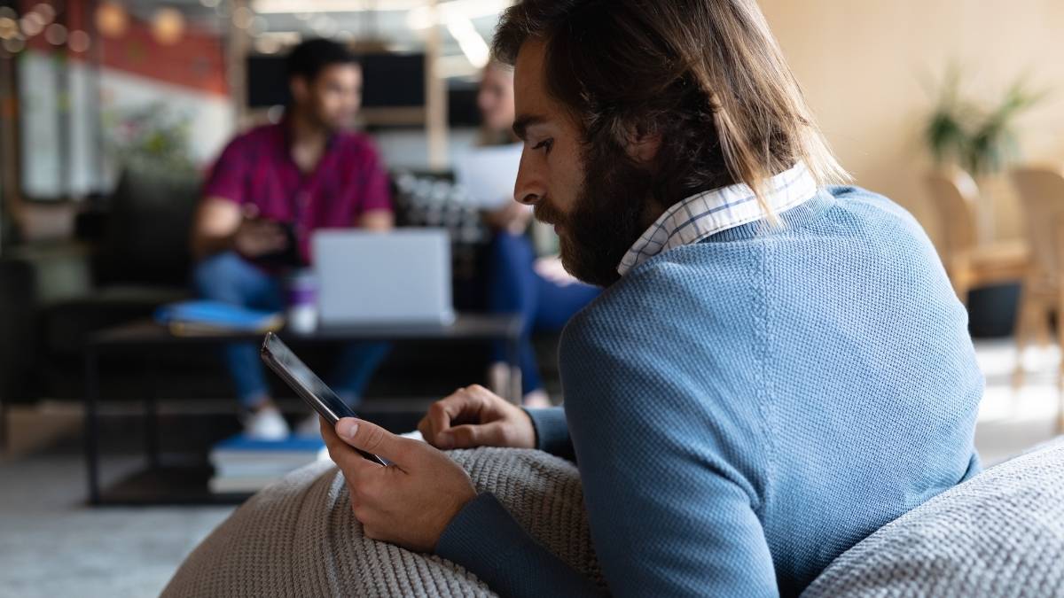The 5 Categories of Perfect Introvert Side Hustles
