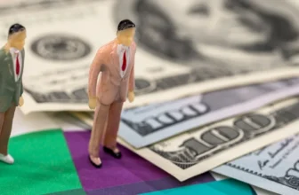 Cash Buckets vs. Total-Return Which Strategy Actually Lasted Longer in Down Markets