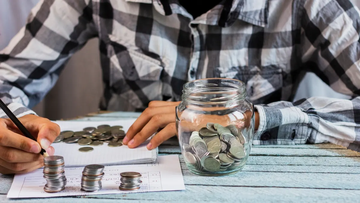 The ‘Paycheck’ Portfolio Turn Savings into Steady, Monthly Income