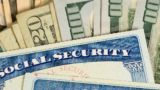 Social Security: File at 62, 67 or 70? The Middle-Class Answer in Three Simple Charts